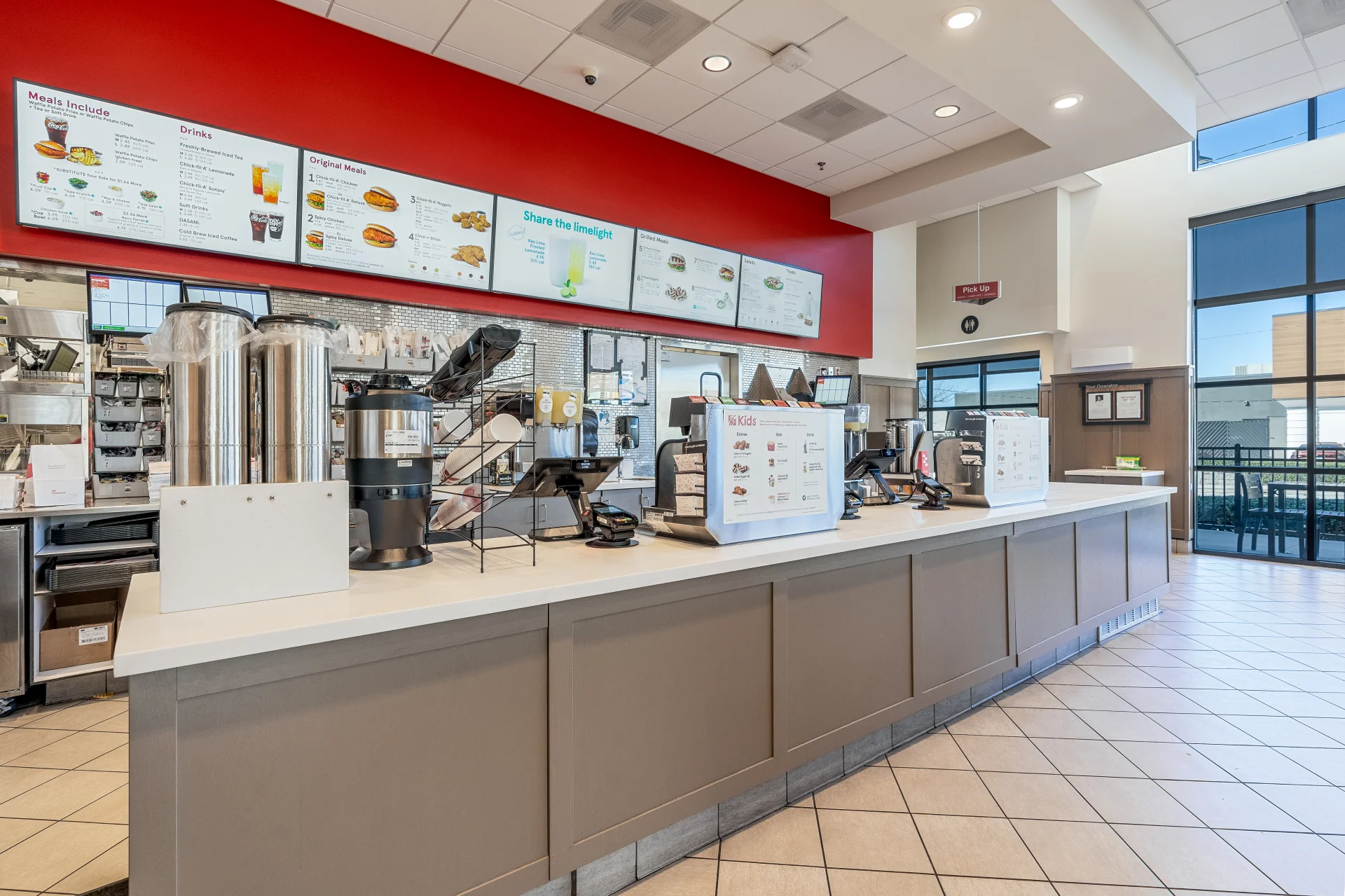 Chick Fil A Sandy Springs 5925 Roswell Rd   Interior 5.webp